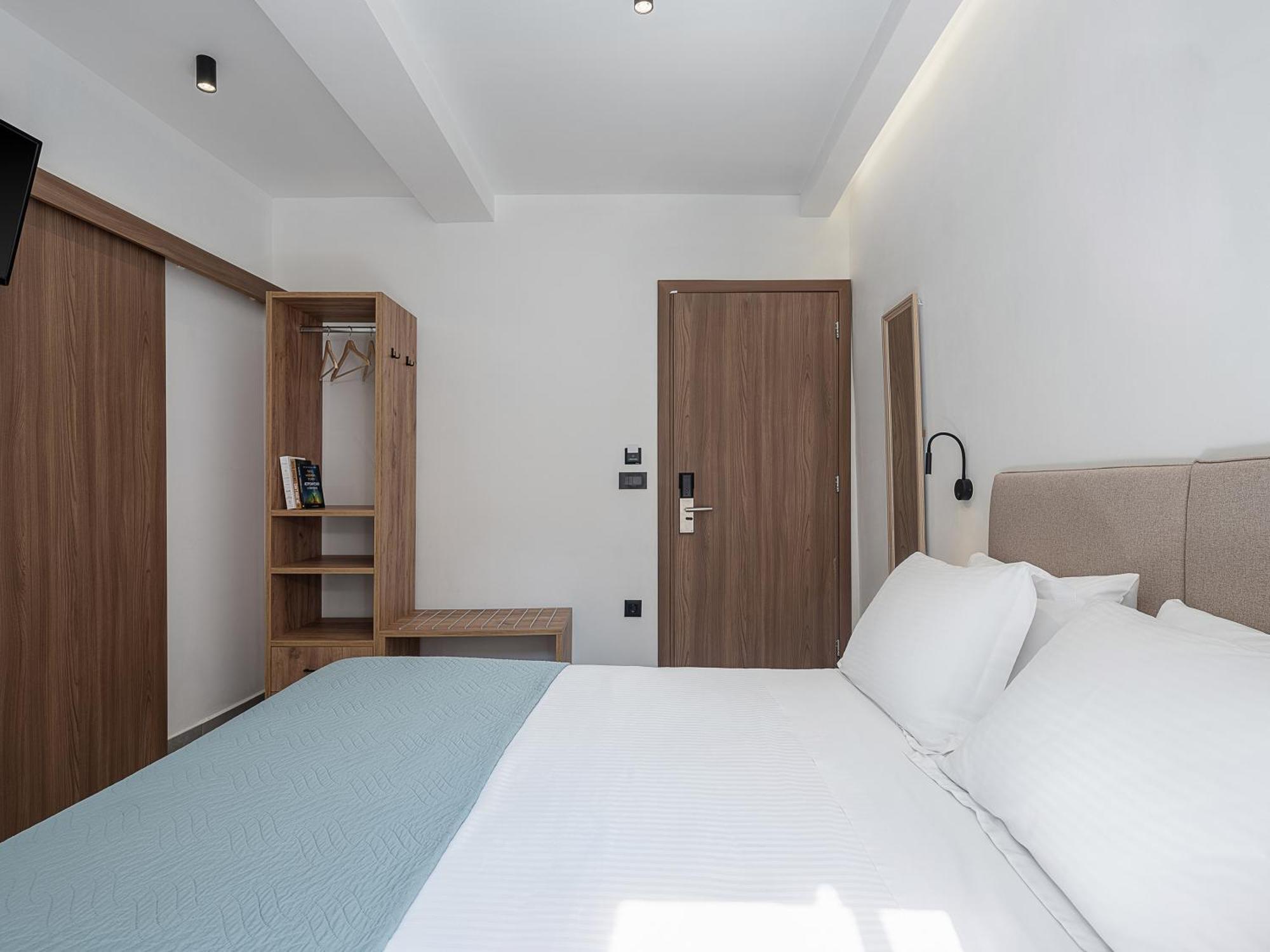 Inn Porto Vecchio Chania (Crete)